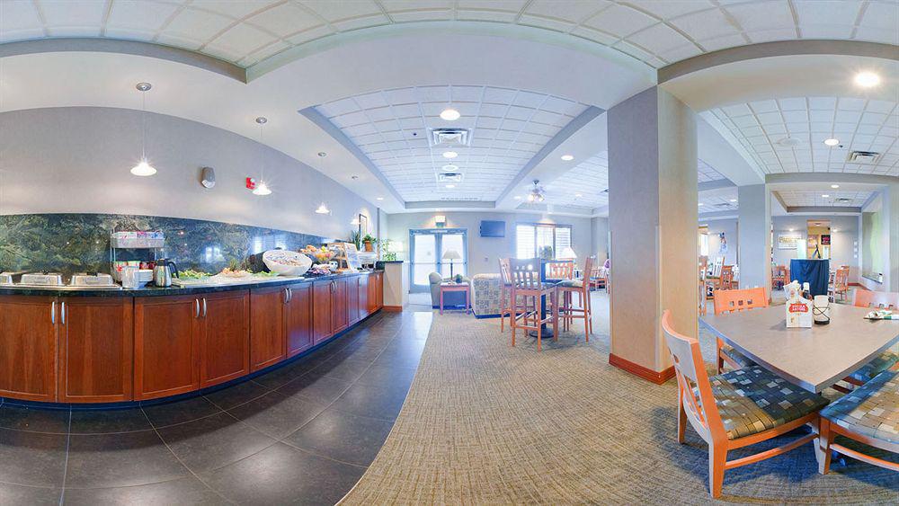Holiday Inn & Suites Goodyear - West Phoenix Area By Ihg Dış mekan fotoğraf