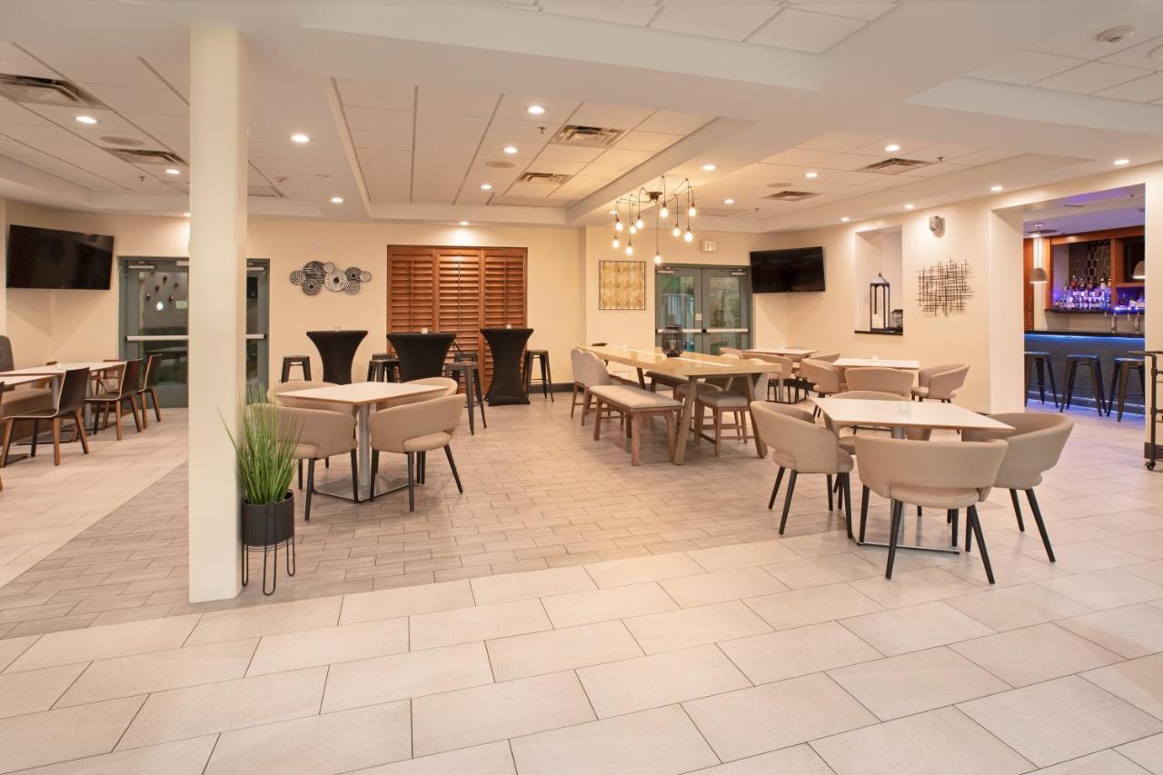 Holiday Inn & Suites Goodyear - West Phoenix Area By Ihg Dış mekan fotoğraf