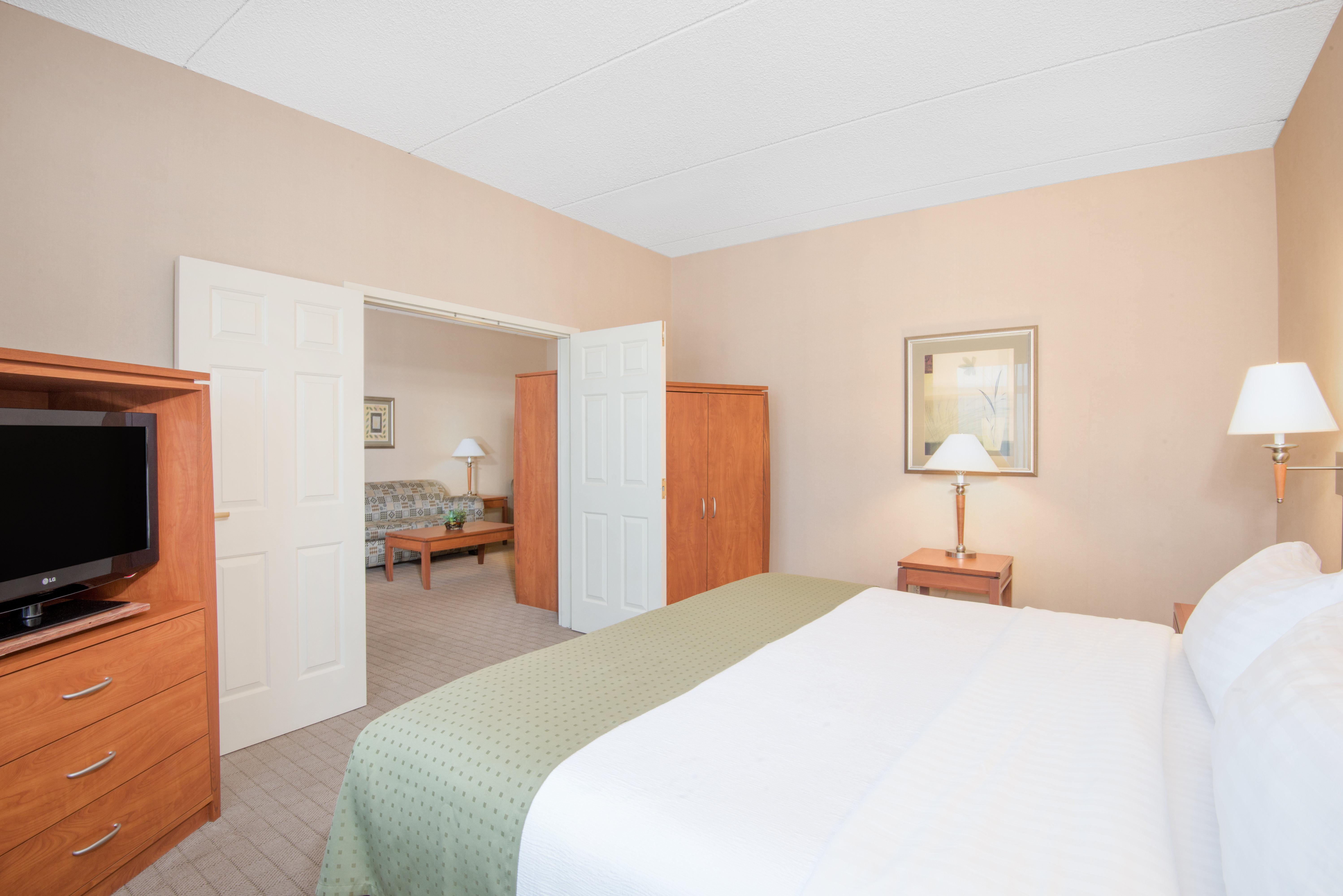 Holiday Inn & Suites Goodyear - West Phoenix Area By Ihg Dış mekan fotoğraf