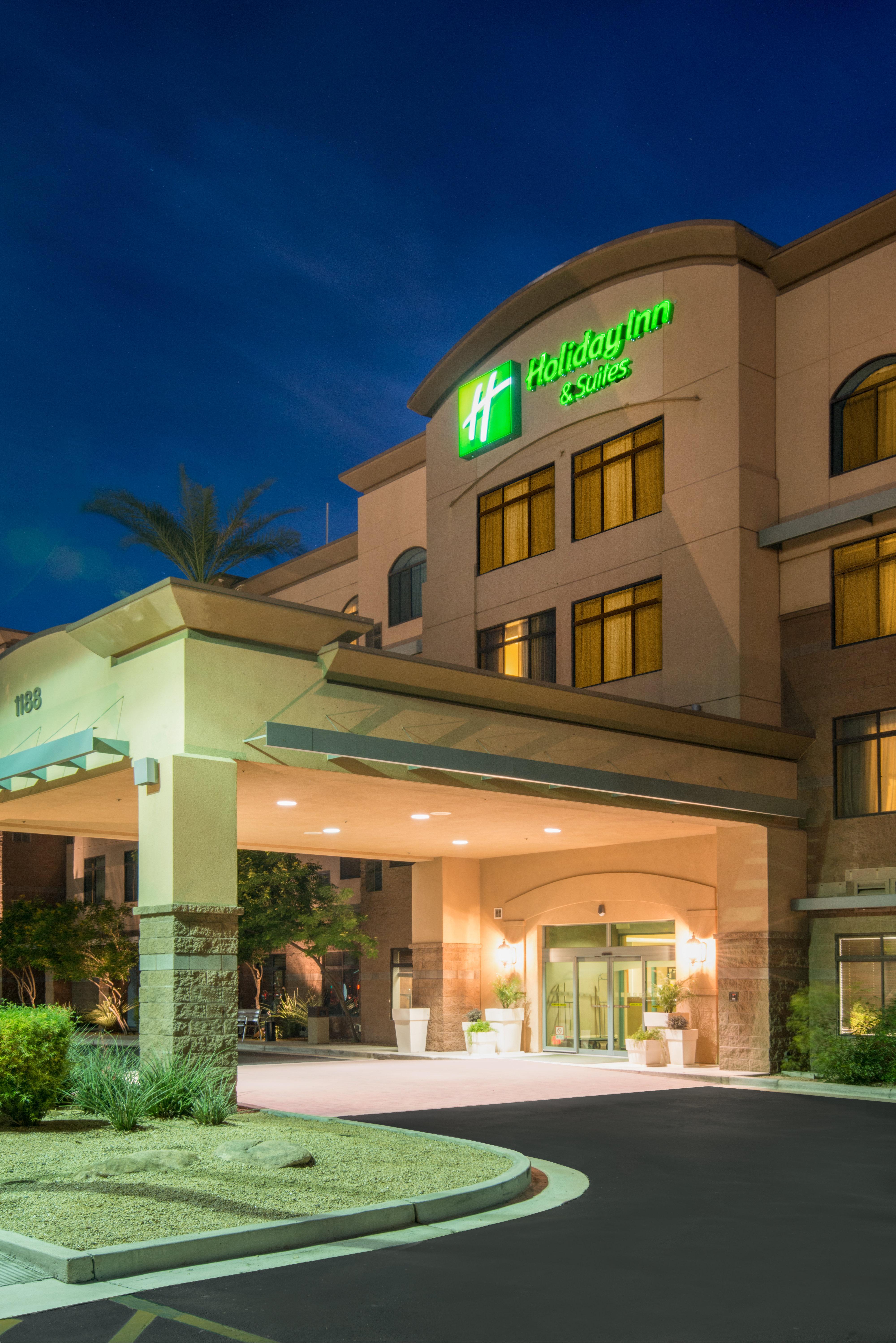 Holiday Inn & Suites Goodyear - West Phoenix Area By Ihg Dış mekan fotoğraf