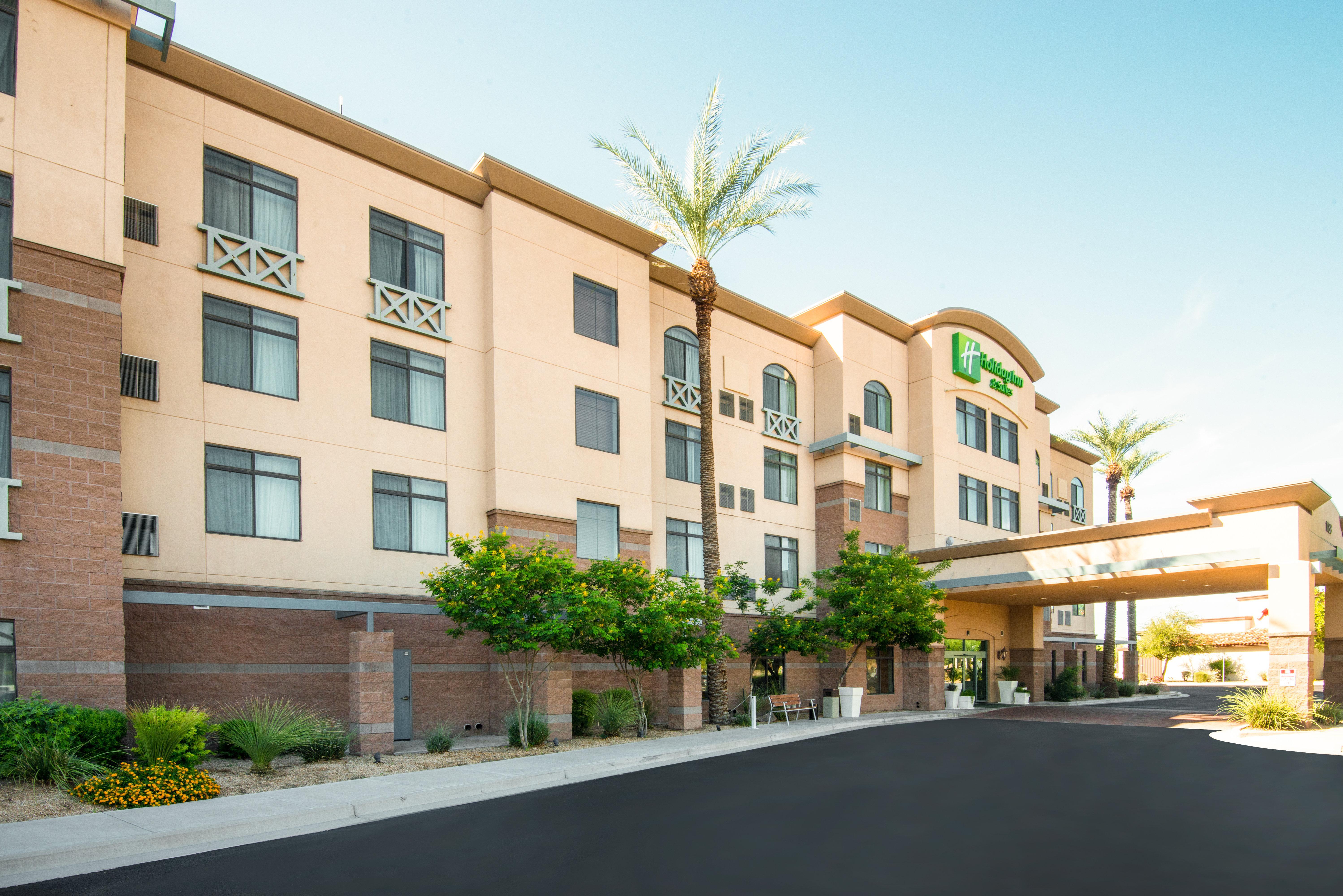 Holiday Inn & Suites Goodyear - West Phoenix Area By Ihg Dış mekan fotoğraf